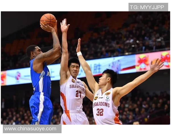 CBA精彩对决直播北京队迎战山东队全场精彩瞬间回顾与分析